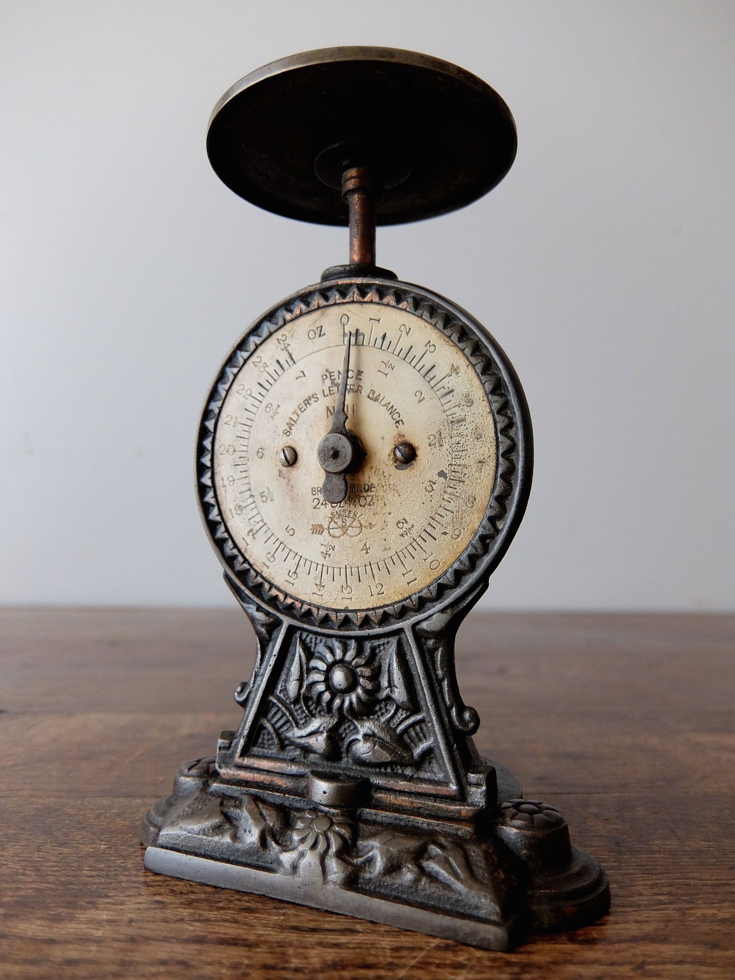 Letter Scale (C0417)