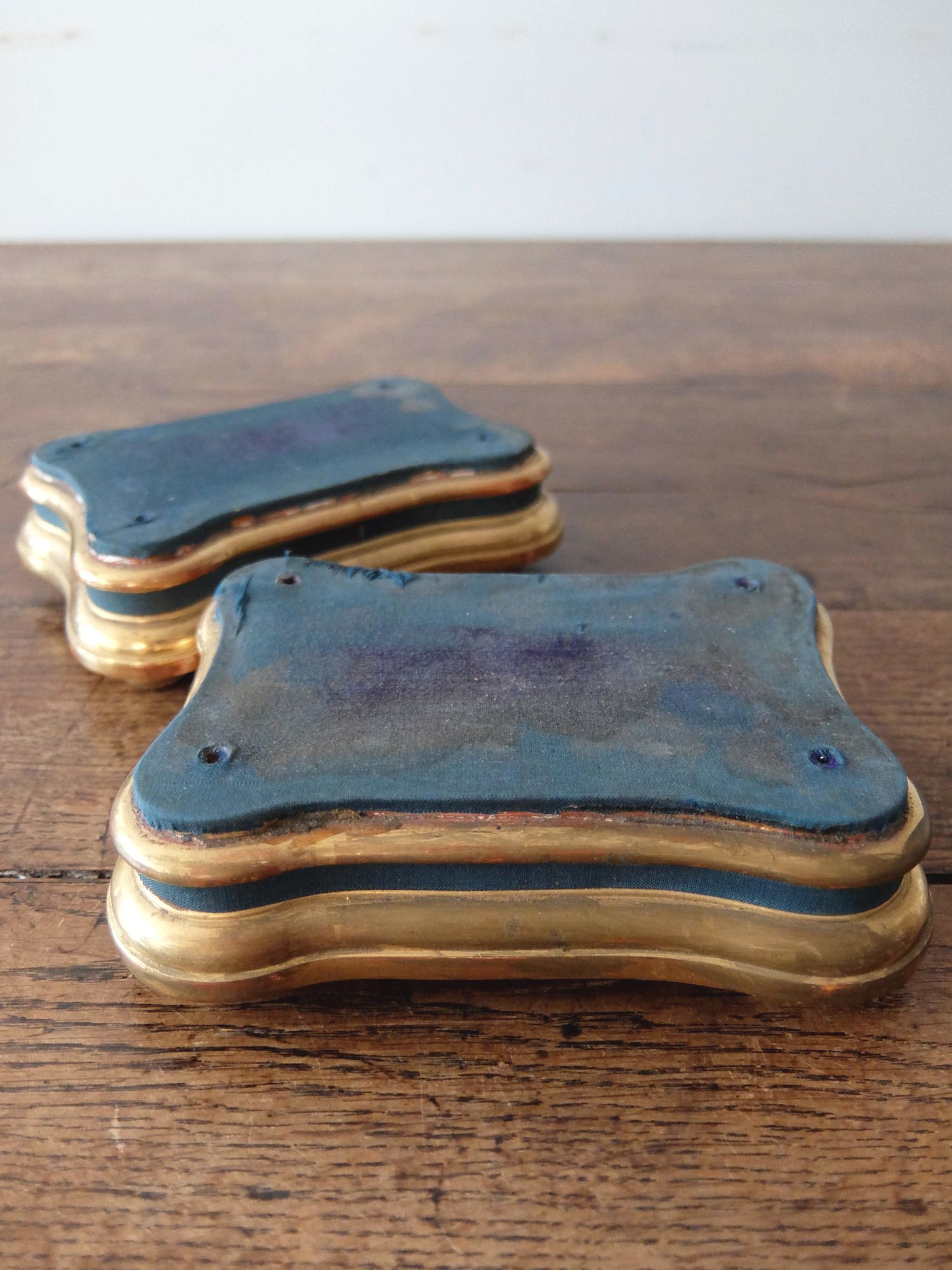 Display Base (B0522)