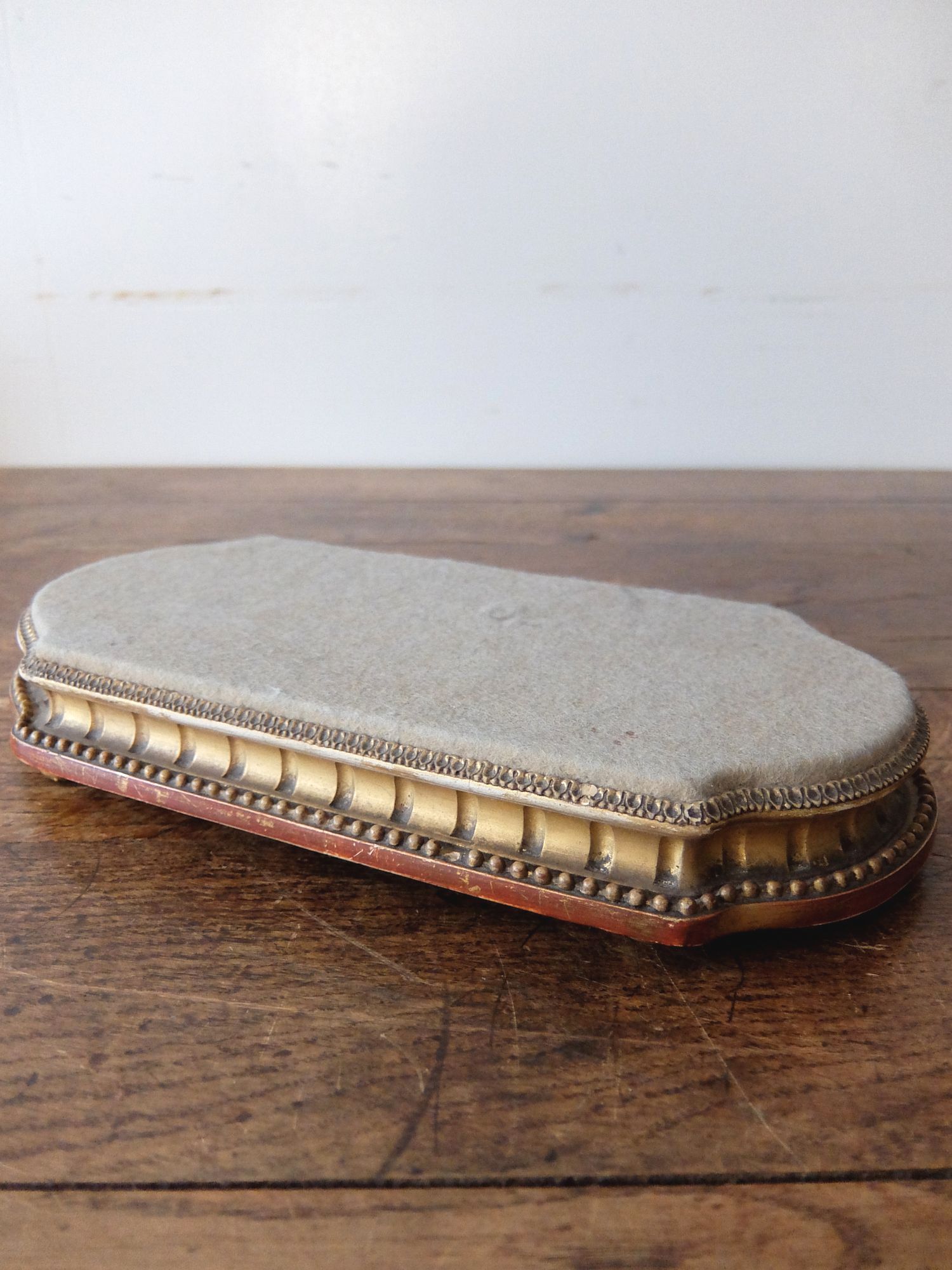 Display Base (F0320)