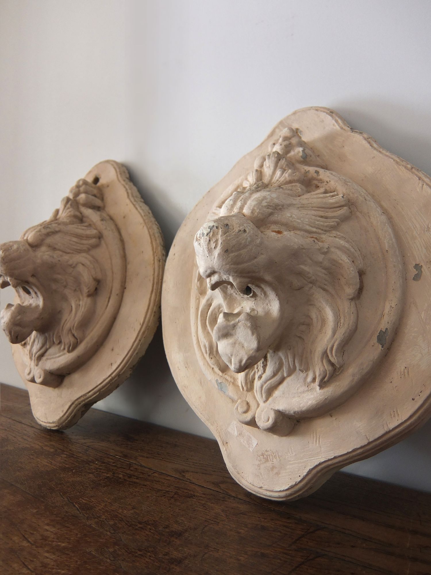 Lion Ornament (A1014)