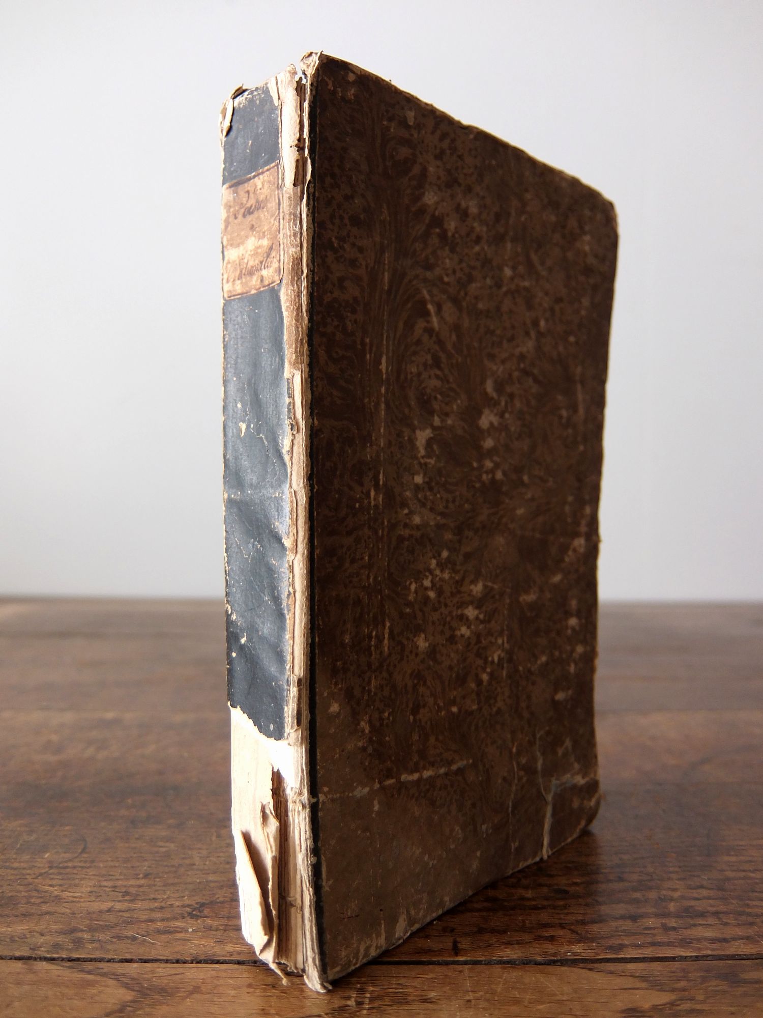 Antique Book (G0915)