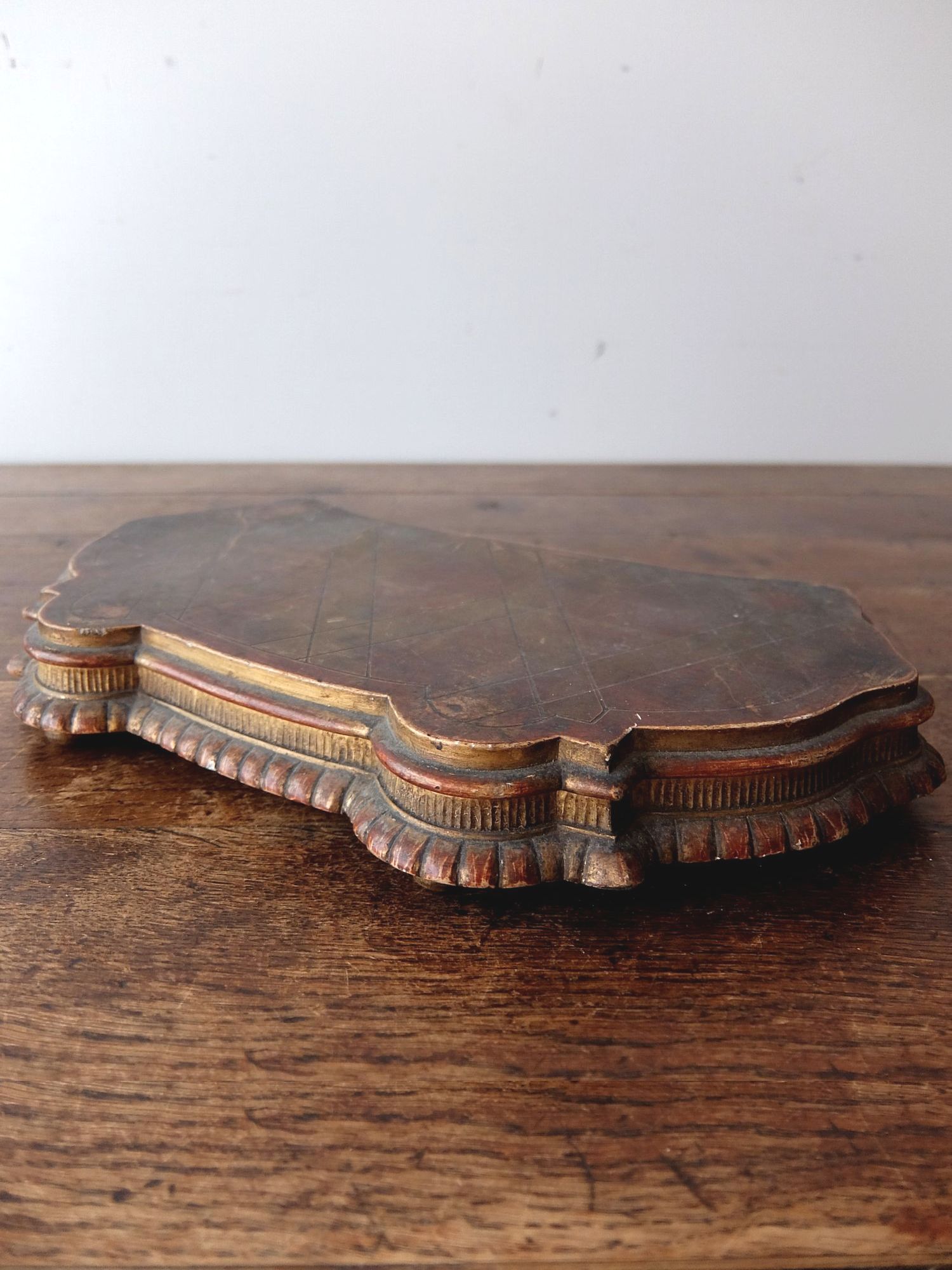 Display Base (B0518)