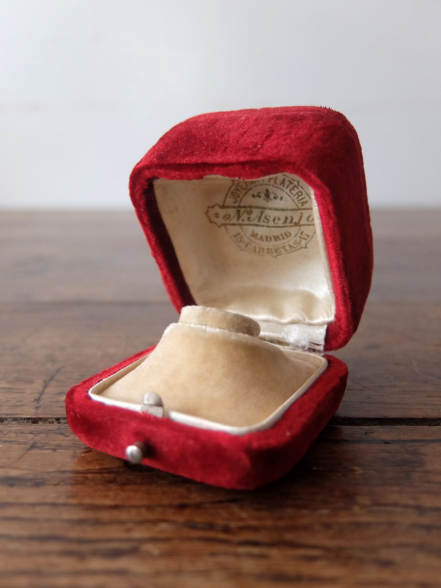 Antique Jewelry Box (A0325-01)