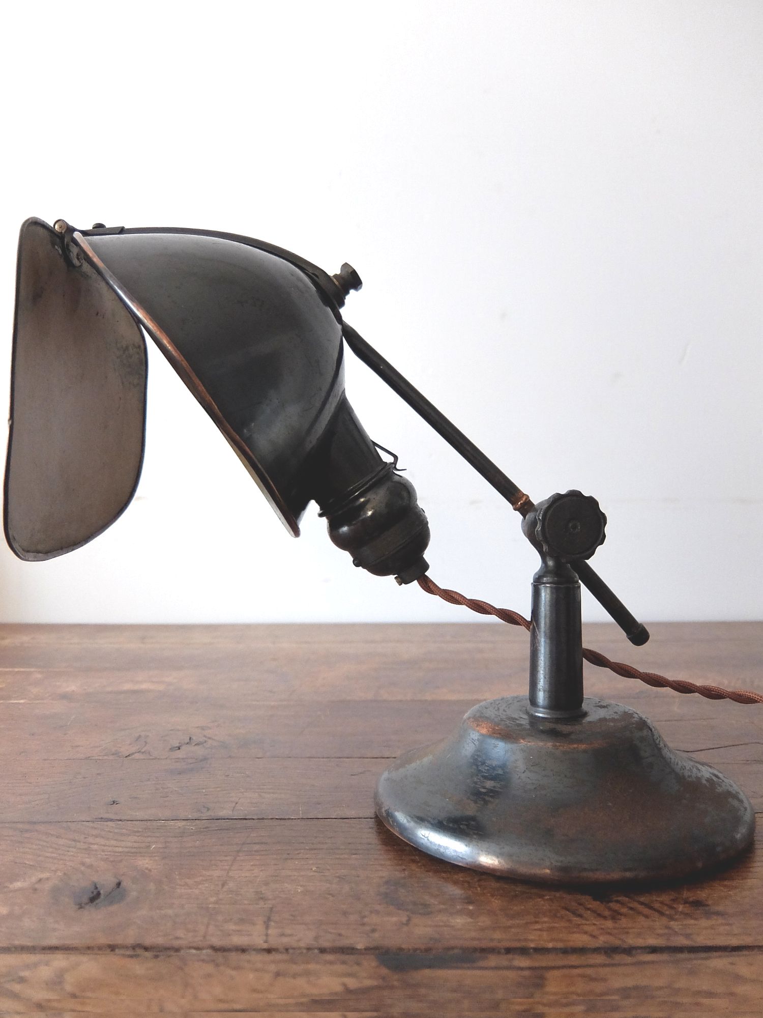 Lyhne Desk Lamp (A1221)