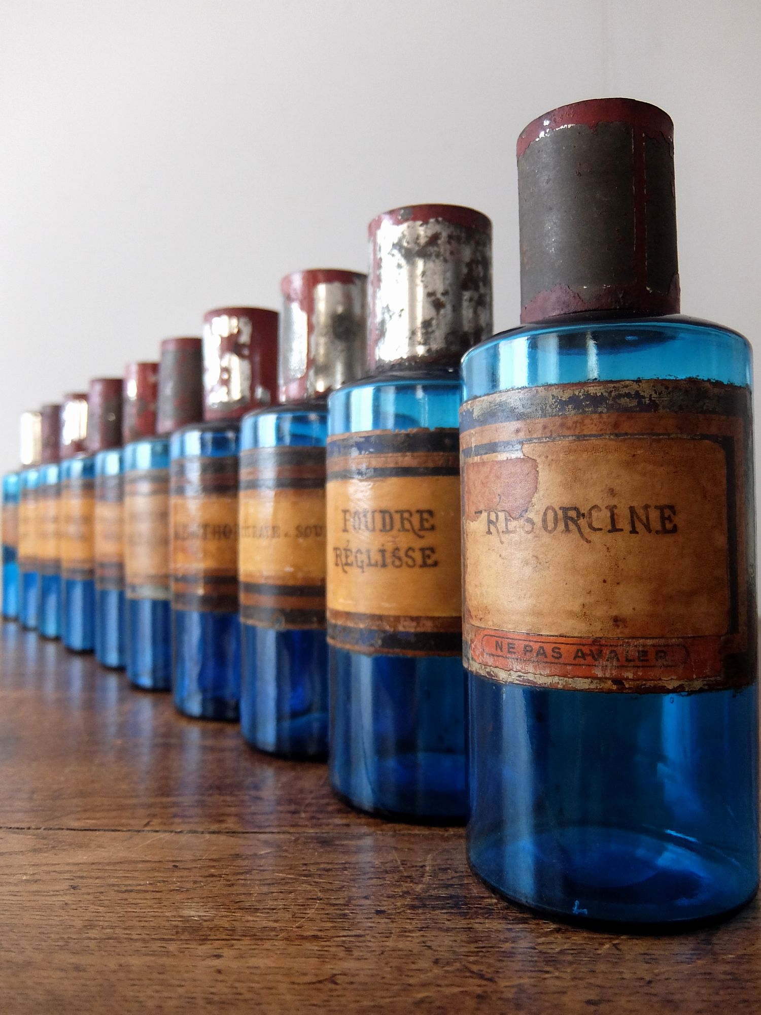 Medicine Bottle (C0525-02)