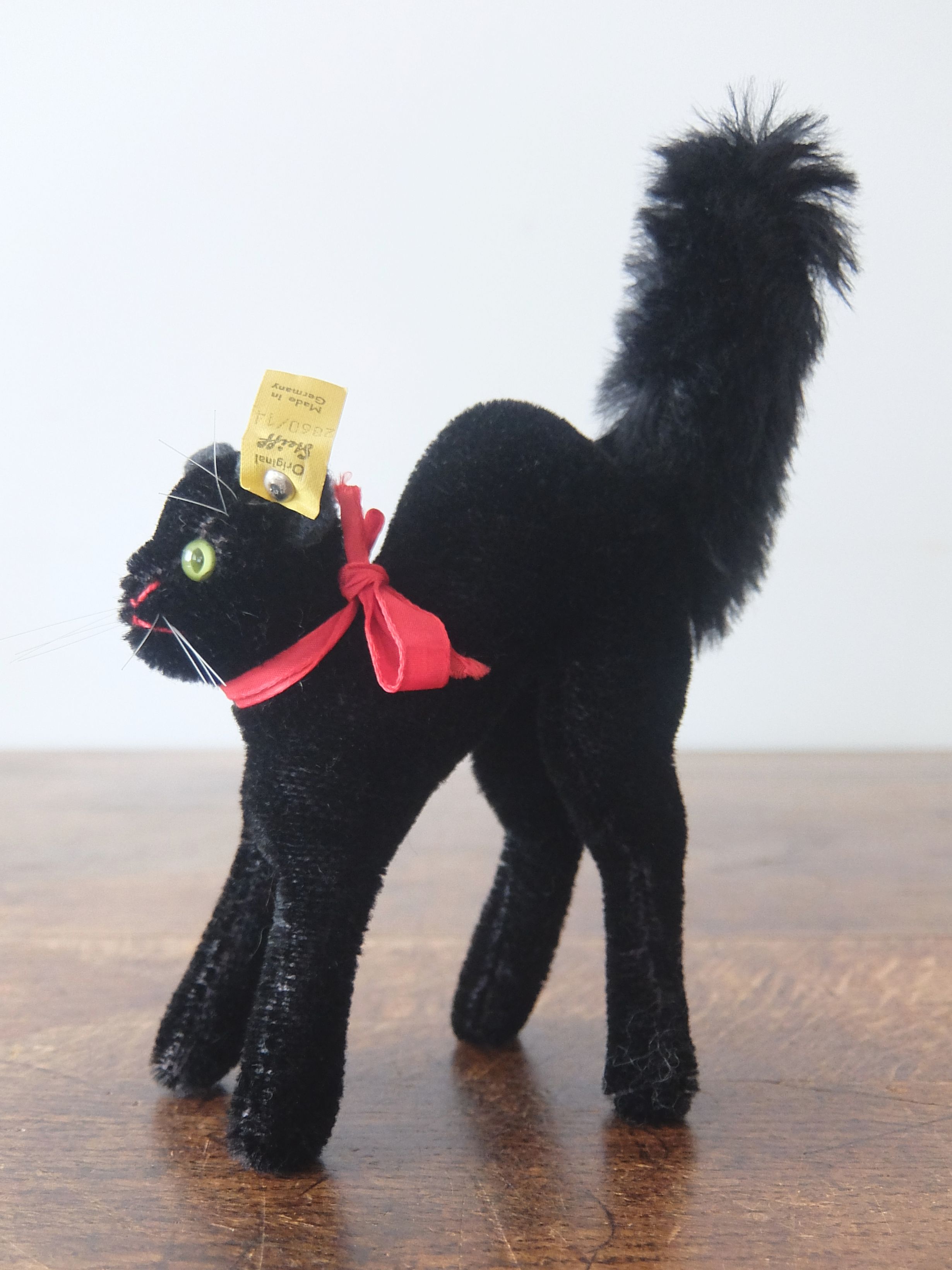 Plush Toy 【Steiff Cat】 (A0625)
