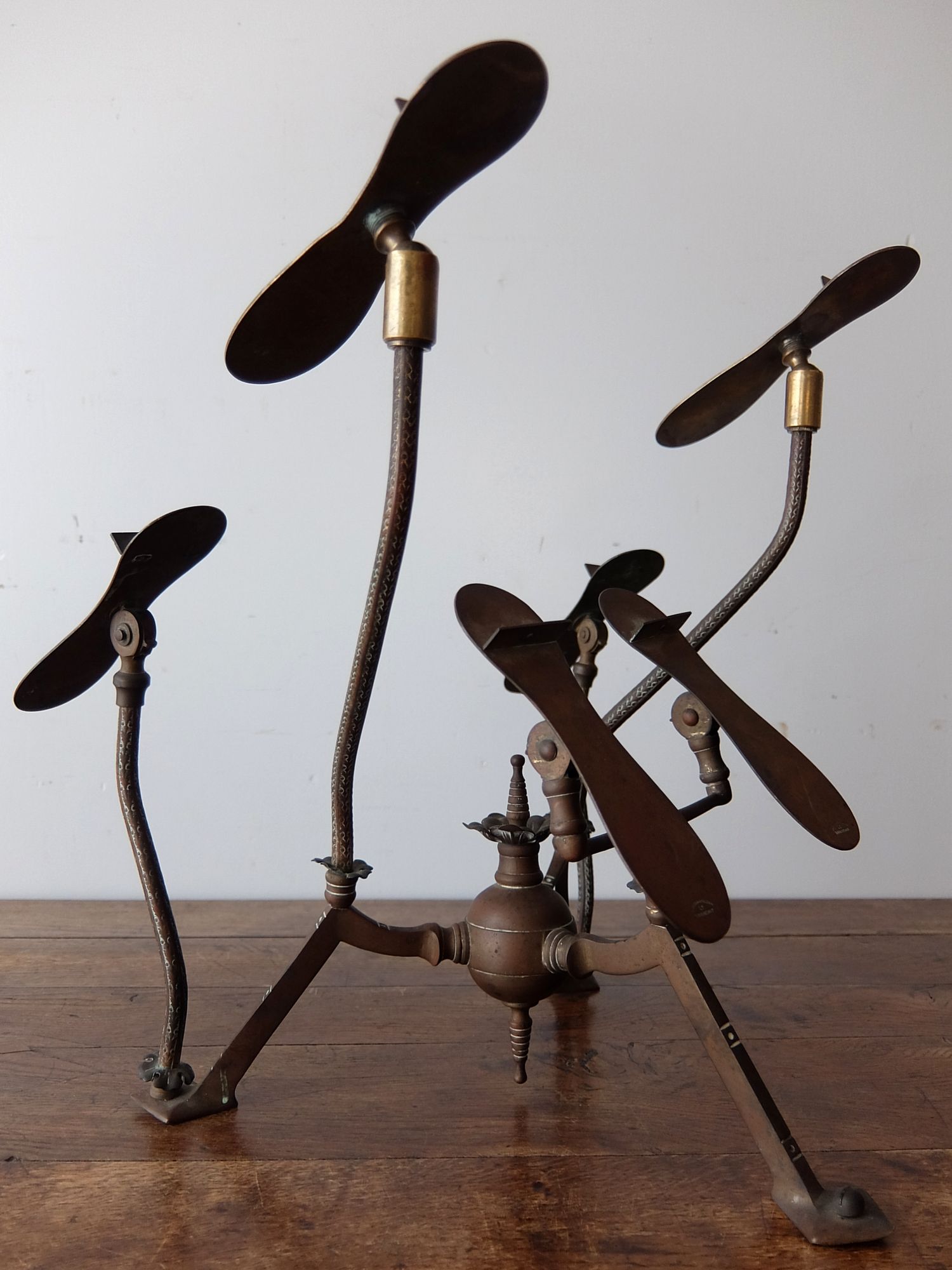 Shoe Stand (B0519)