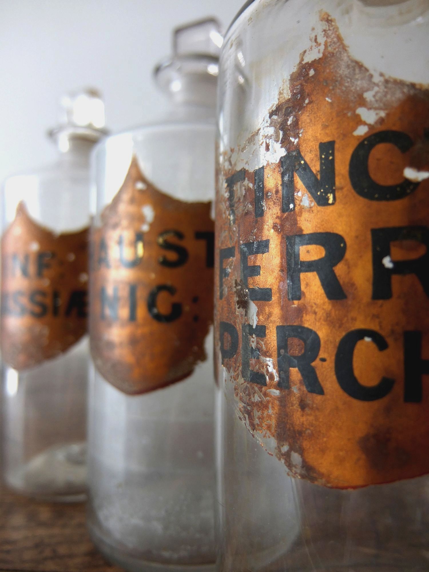 Medicine Bottle (F0115)