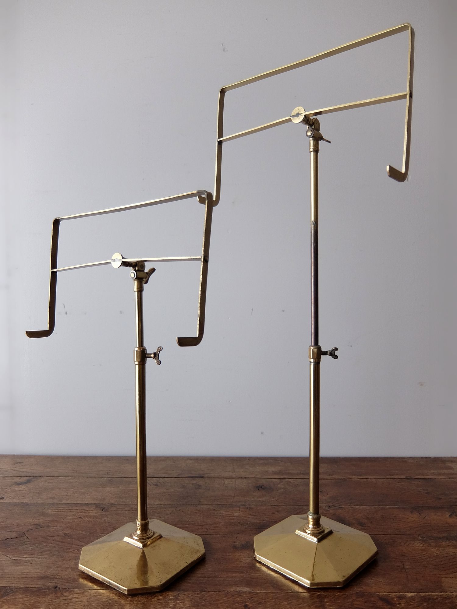 Display Stand (A0117)