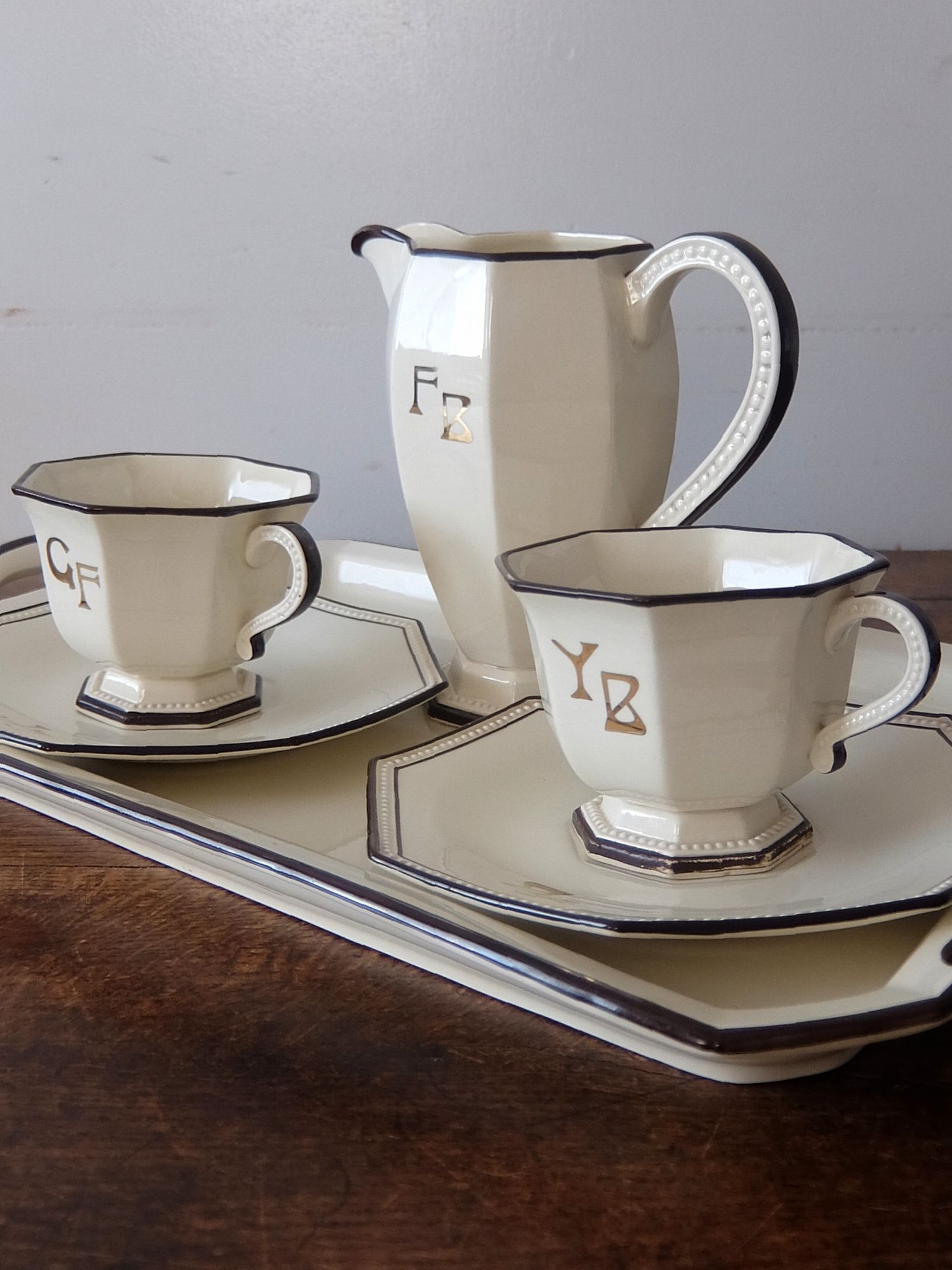 Creil et Montereau Tea Set (A0925)