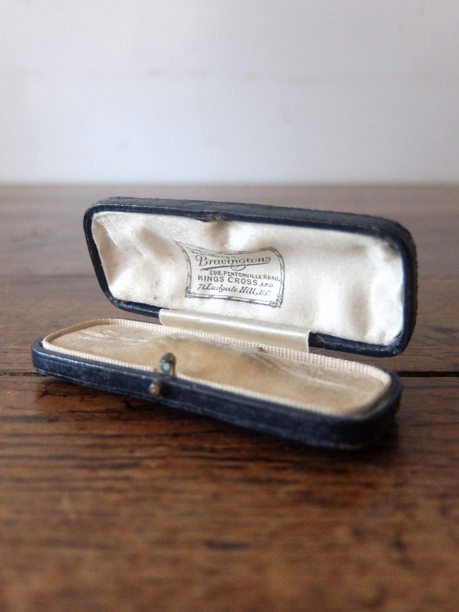 Antique Jewelry Box (B0924-07)