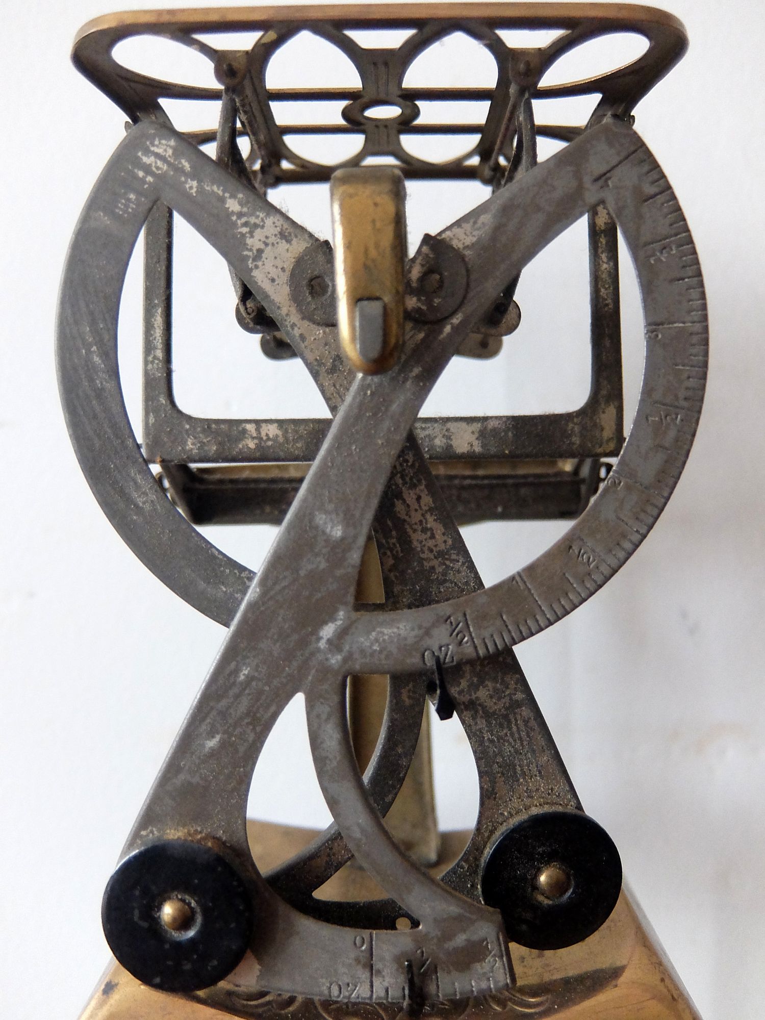 Letter Scale (A1024)