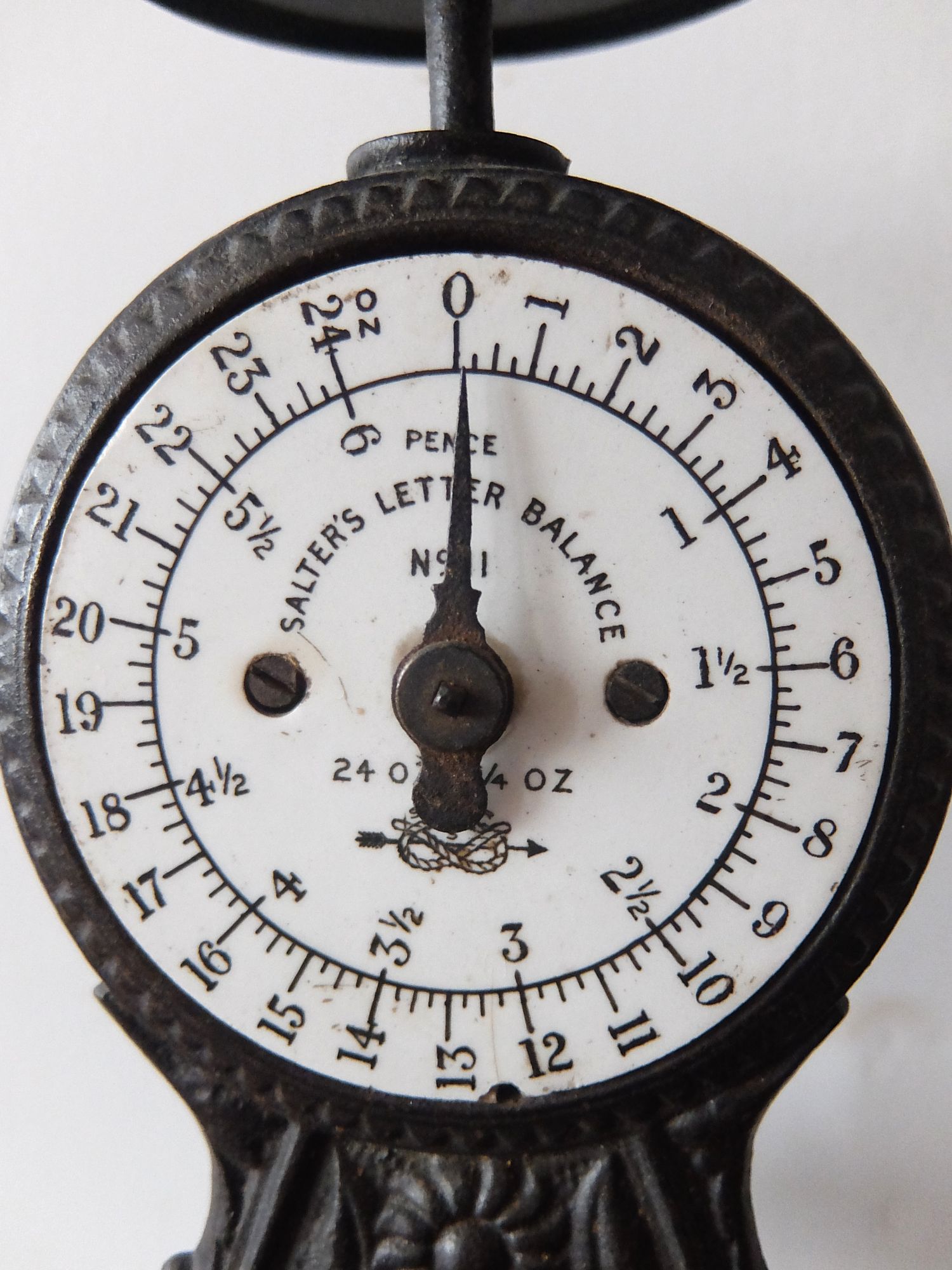 Scale (A1024)