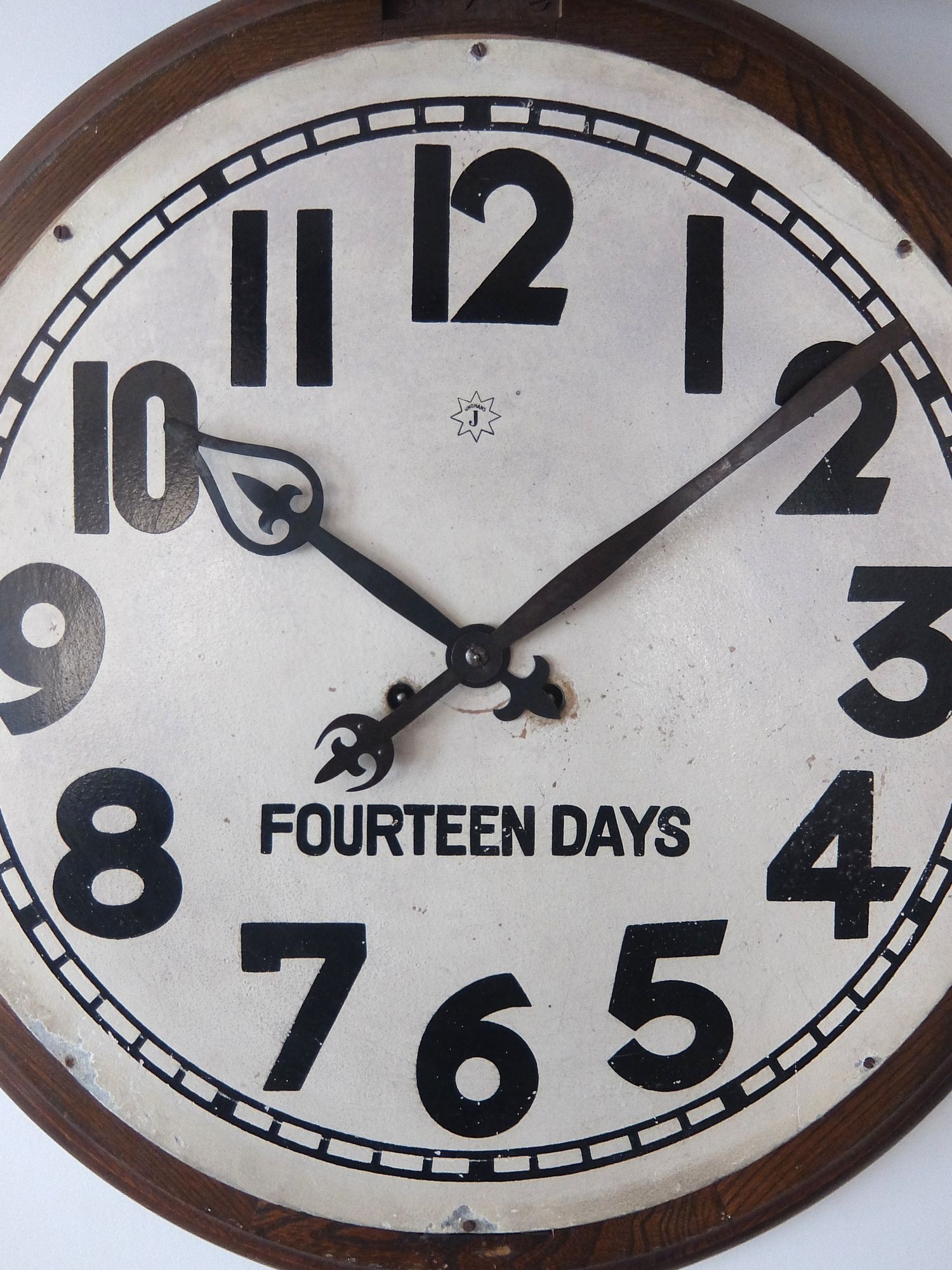 Wall Clock 【Junghans】 (A0424)