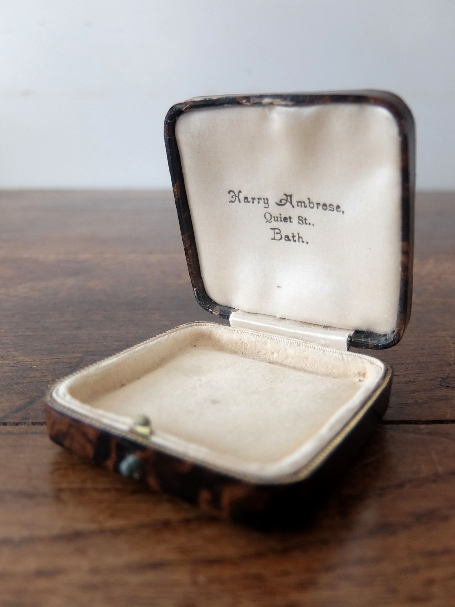 Antique Jewelry Box (A1125-04)