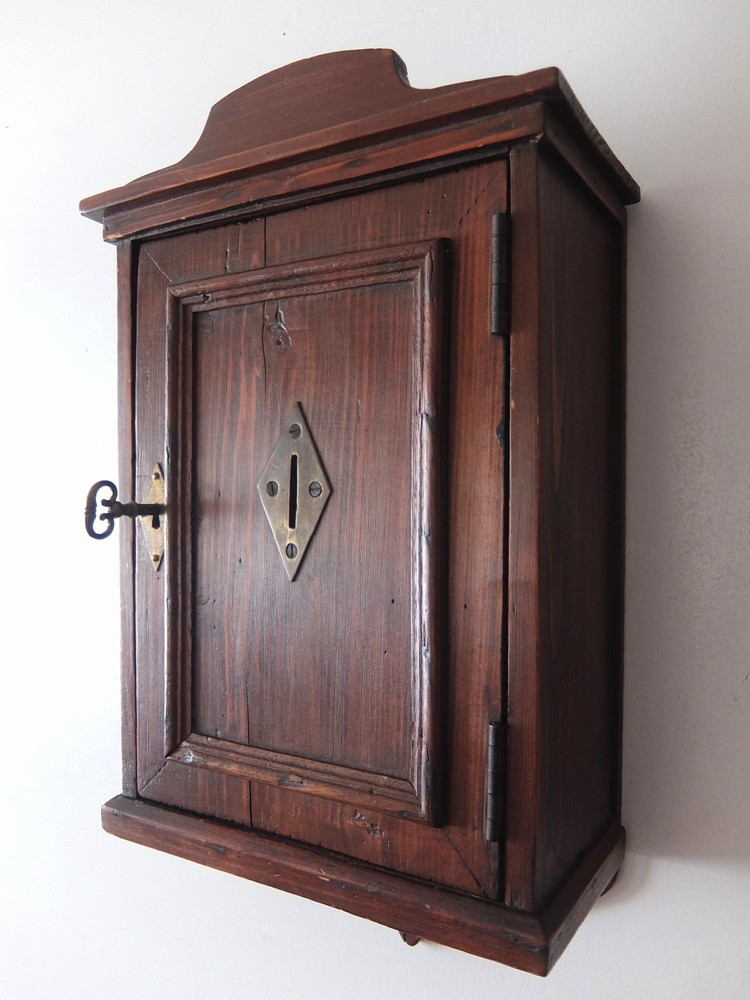 Church Donation Box (A1025)