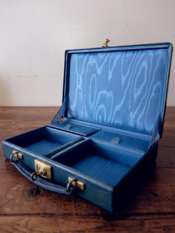 Antique Jewelry Case (A1221)