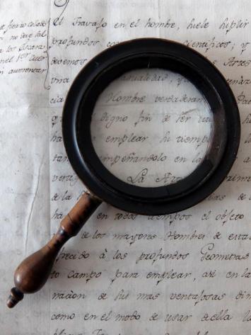 Magnifying Glass (A0123)