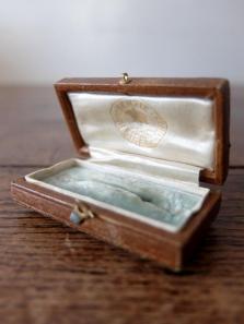 Antique Jewelry Box (D1222-01)