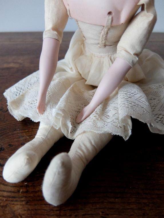 Antique Doll (A1221)