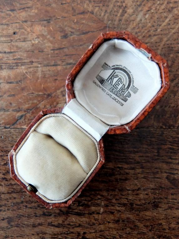 Antique Jewelry Box (F1221-02)