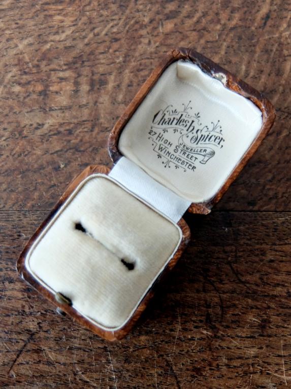 Antique Jewelry Box (C0121-01)