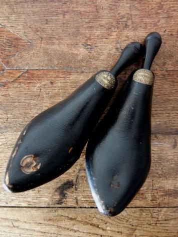 Pair of Shoe Trees (A0116)