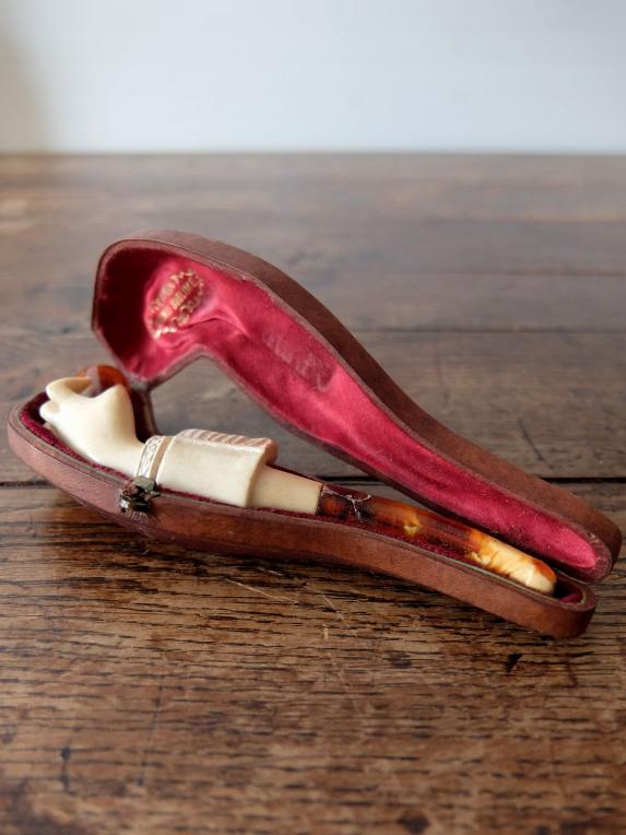 Meerschaum Pipe with Case (A1220)