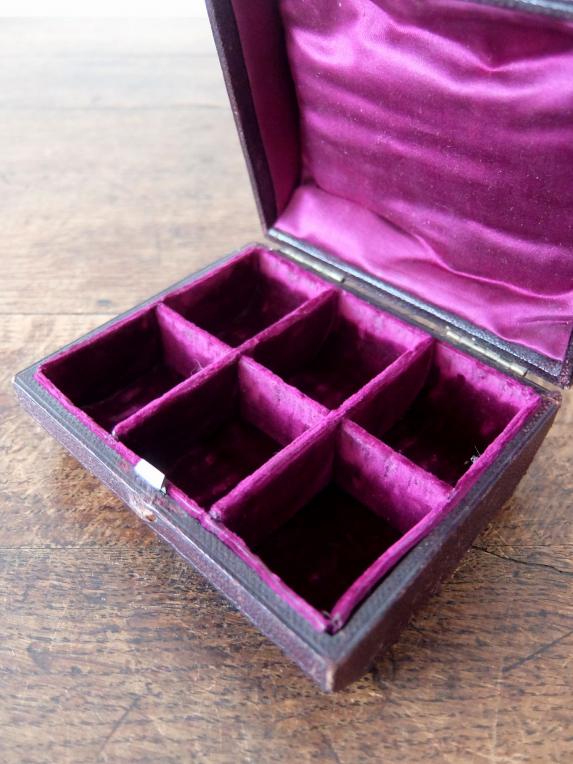 Antique Jewelry Box (B0123)