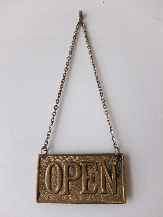 Open/Closed Sign (A0119)