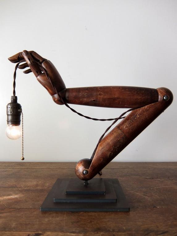 Mannequin's Desk Lamp (C1215)