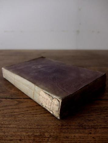 Antique Book (I0115)
