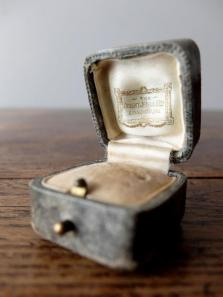 Antique Jewelry Box (B0218-03)