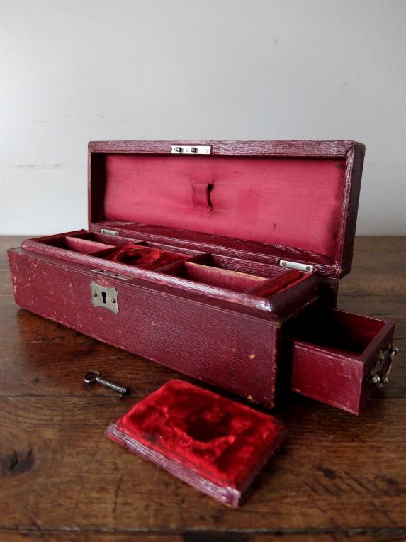 Antique Jewelry Case (A0223)