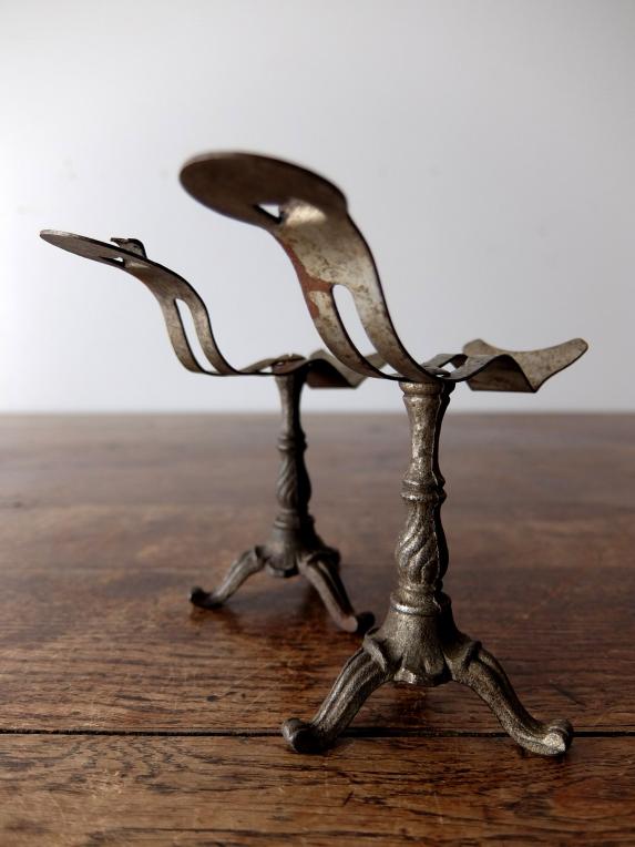 Pair of Shoe Stands (A0217)