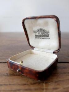 Antique Jewelry Box (A0223-03)