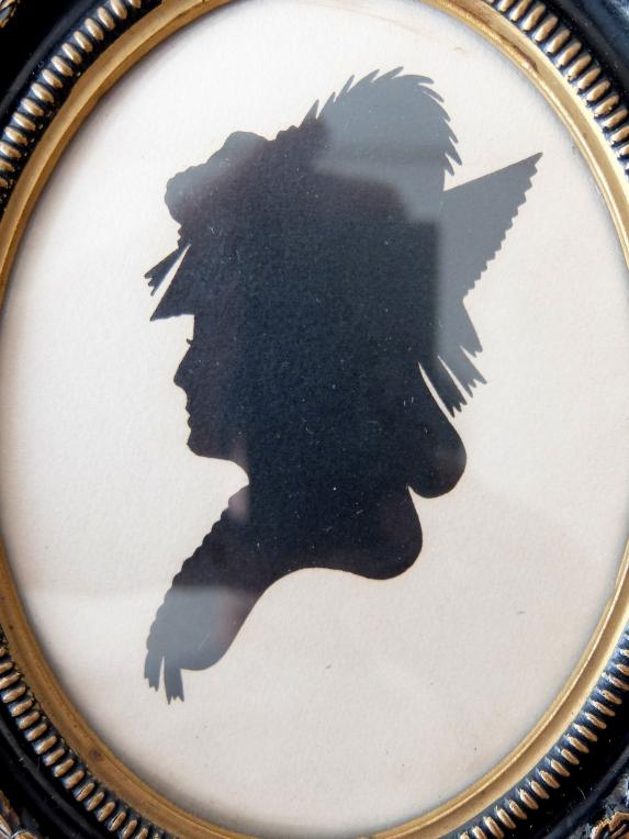 Frame with Silhouette Portrait　(B0219)