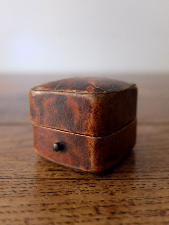 Antique Jewelry Box (B0224-10)