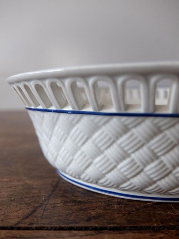 Wedgwood Relief Bowl (B0223)