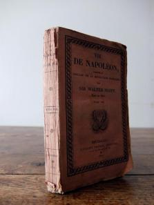 Antique Book (L0115)