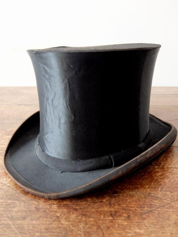 Silk Hat with Box (A0321)