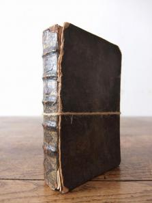 Antique Book (W0214)