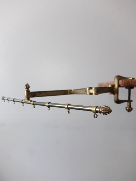 Adjustable Brass Holder (B0224)