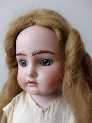 Antique Doll (A0322)