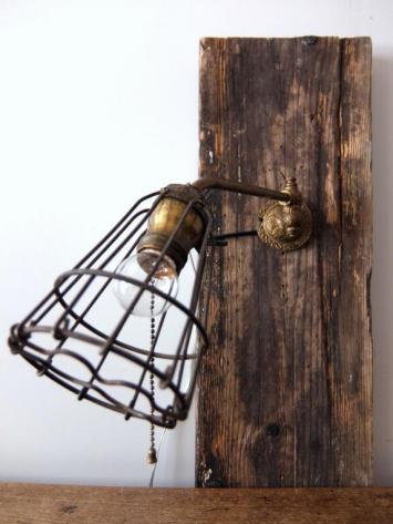 Bracket Cage Lamp (A0315)