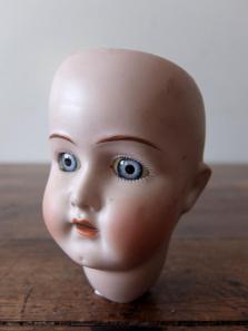 Doll's Head (A0422-02)