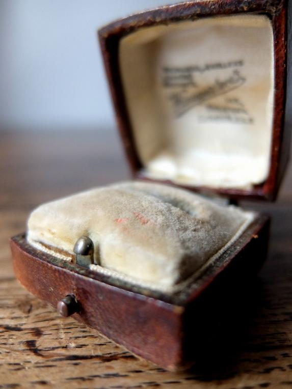 Antique Jewelry Box (C0417-01)