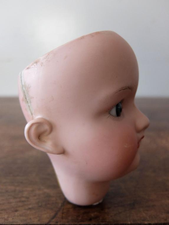 Doll's Head (A0422-03)