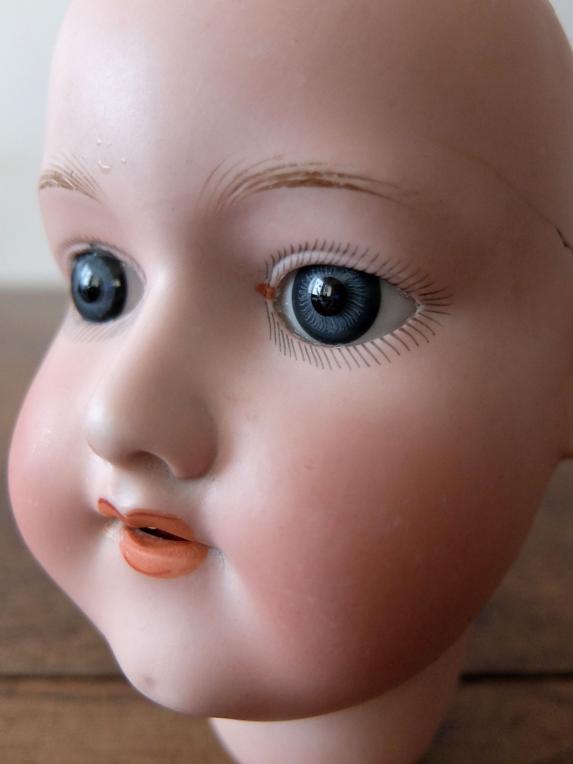 Doll's Head (A0422-03)