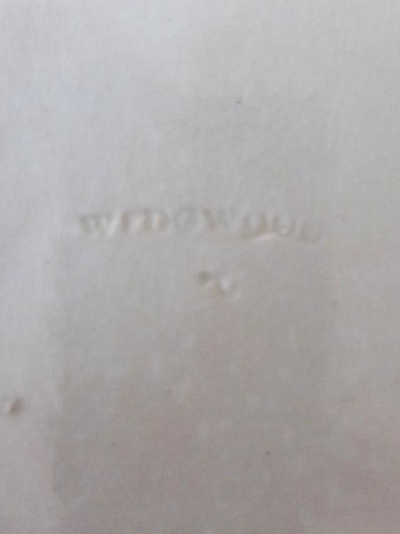Wedgwood Panier Plate (A0323)